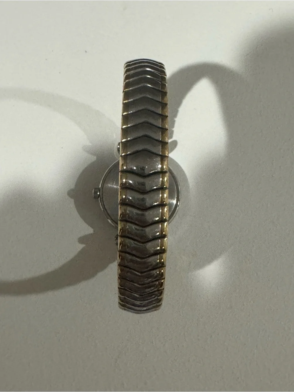 ✨VTG Timex Women’s Silver & Gold Two Tone Minimalist Stretchy Bracelet Watch
